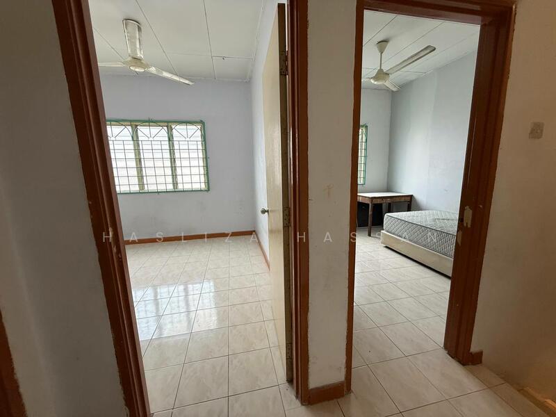 2-storey Terraced House for Sale in Semenyih (Selangor) - Hasliza Hassan - Bedroom - PropertyGuru.com.my