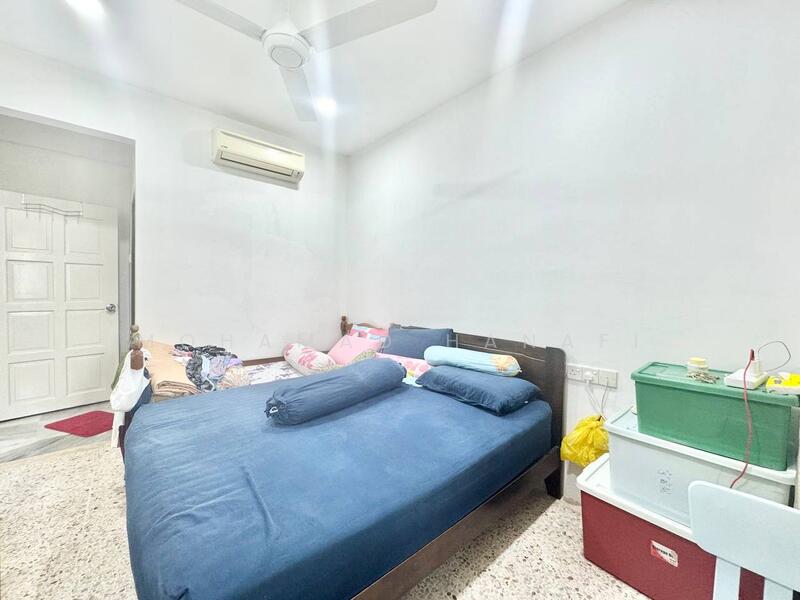 1-storey Terraced House for Sale in Bandar Kinrara (Selangor) - Mohamad Hanafi - Bedroom - PropertyGuru.com.my