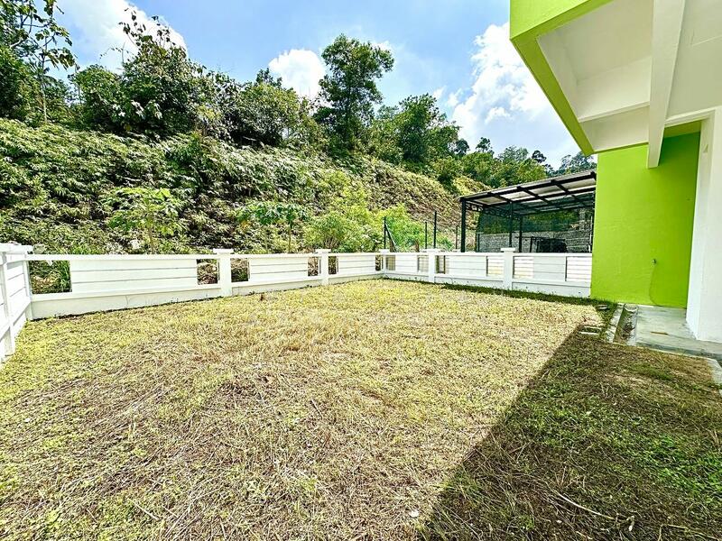 Semi-Detached House for Sale in Shah Alam (Selangor) - NORFADILAH ZAINUDDIN - Exterior - PropertyGuru.com.my