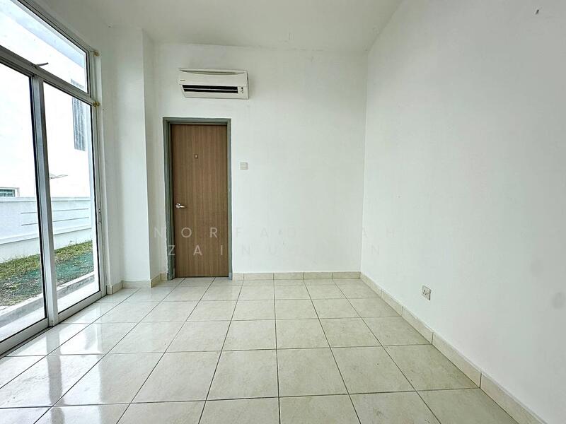 Semi-Detached House for Sale in Shah Alam (Selangor) - NORFADILAH ZAINUDDIN - Interior - PropertyGuru.com.my
