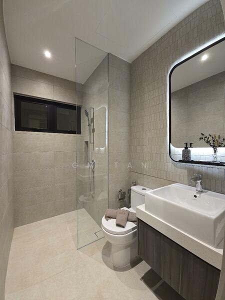Service Residence for Sale at RedEarth @ Genting Xintiandi - GM TAN - Bathroom - PropertyGuru.com.my