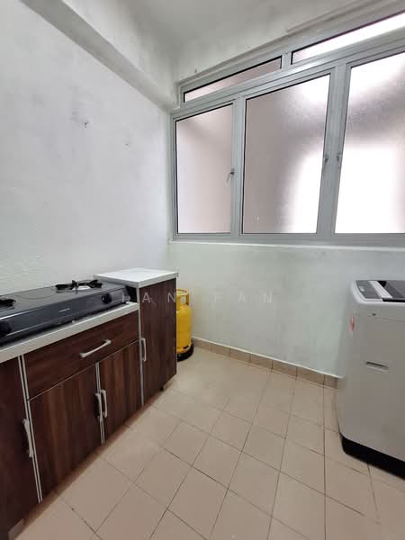 Service Residence for Rent at D'Alamanda - Ian Fan - Kitchen - PropertyGuru.com.my