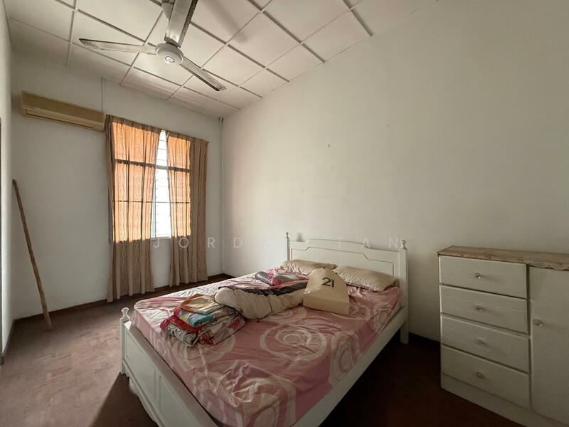 Taman Kasturi untuk Untuk Dijual - RM 580,000, Mac 2026 - Bedroom - PropertyGuru.com.my