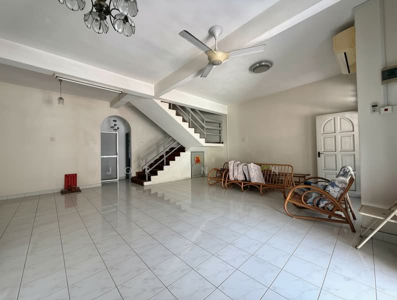 Rumah Teres 2-Tingkat untuk Dijual di Ujong Pasir (Melaka) - Jordan Tan - Living Room - PropertyGuru.com.my