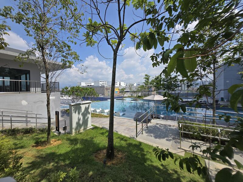 One Cochrane Residence untuk Untuk Disewa - RM 4,200 /bulan, Feb 2026 - Pool - PropertyGuru.com.my