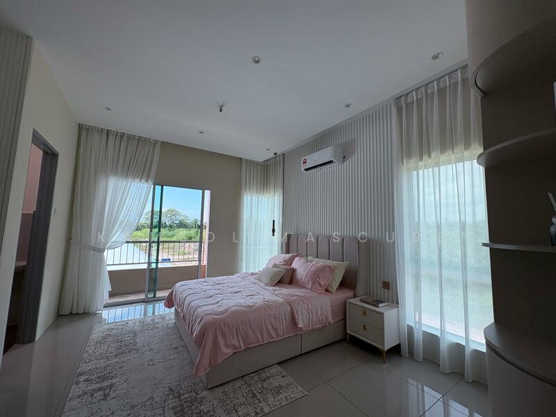 2-storey Terraced House for Sale in Taman Pertama (Sabak Bernam) - Kamsol Mascuri - Bedroom - PropertyGuru.com.my