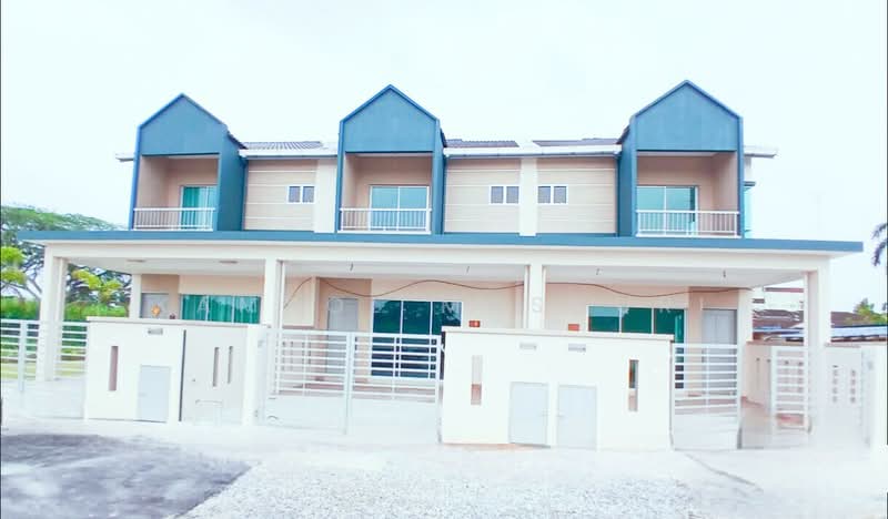 Freehold 2 Storey Terrace Sabak Bernam untuk Untuk Dijual - RM 377,000, Apr 2026 - Exterior - PropertyGuru.com.my