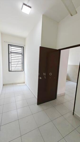 2-storey Terraced House for Sale in Taman Scientex Senai (Senai) - Loong Hing Liong - Interior - PropertyGuru.com.my