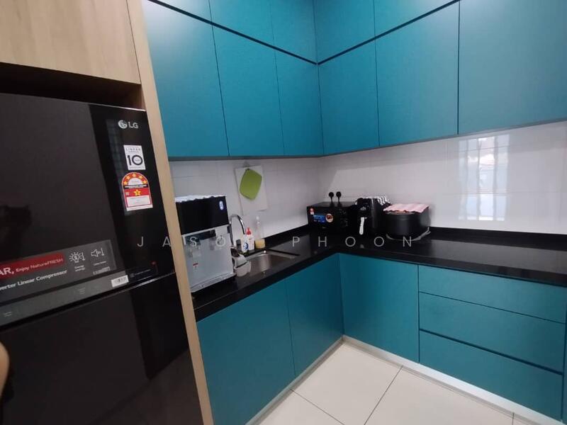 Queens Residences Q1 @ Queens Waterfront untuk Untuk Disewa - RM 3,000 /bulan, Feb 2026 - Kitchen - PropertyGuru.com.my