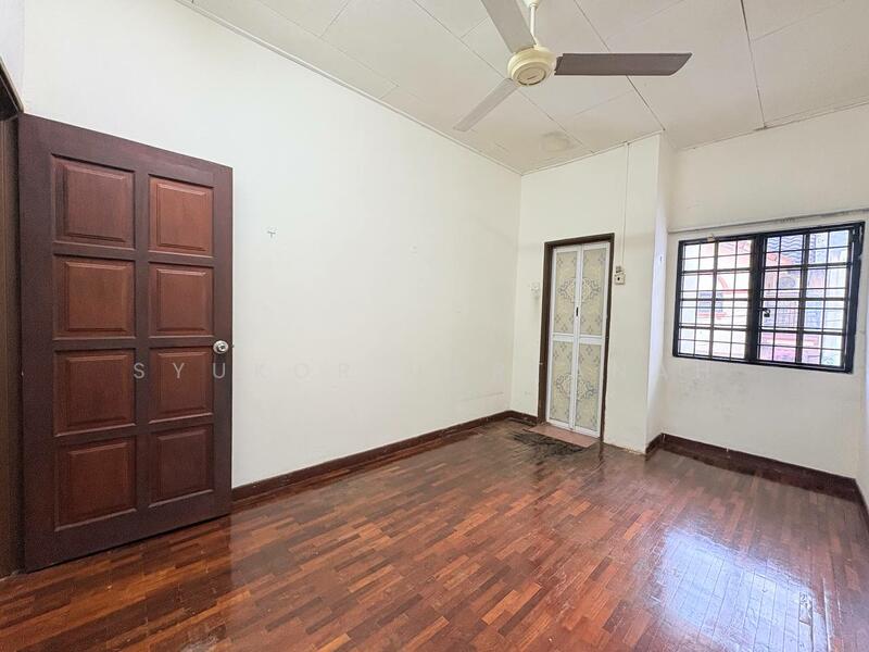 Double Storey Terrace House Jalan Nova U5 Subang Bestari Shah Alam untuk Untuk Dijual - RM 570,000, Feb 2026 - Interior - PropertyGuru.com.my