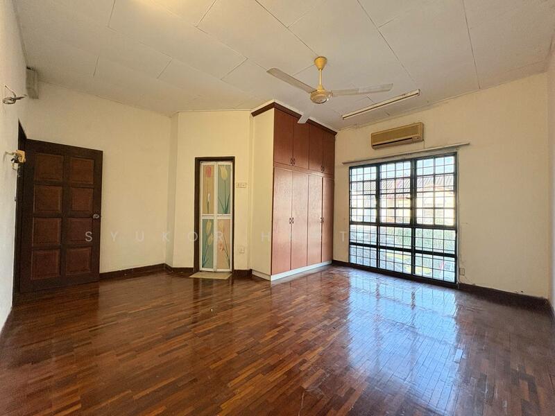 Double Storey Terrace House Jalan Nova U5 Subang Bestari Shah Alam untuk Untuk Dijual - RM 570,000, Feb 2026 - Bedroom - PropertyGuru.com.my