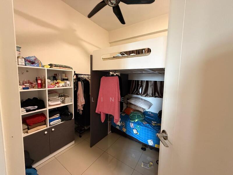 Condominium for Sale at Fairway Suites - Pauline Goh - Bedroom - PropertyGuru.com.my