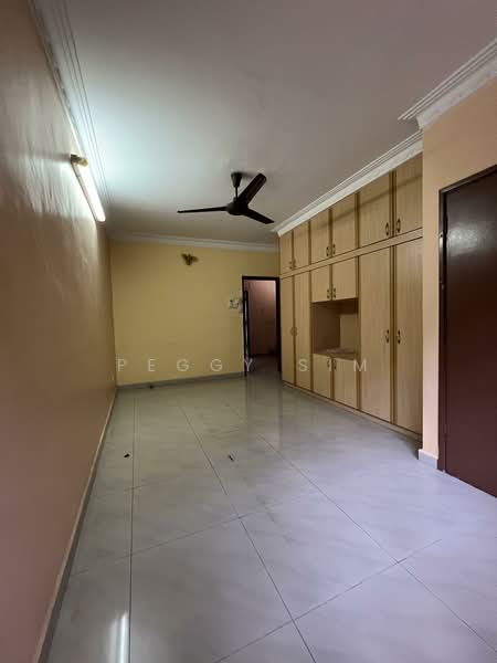 2.5-storey Terraced House for Sale in BANDAR PUCHONG JAYA (Puchong) - Peggy Sim - Interior - PropertyGuru.com.my