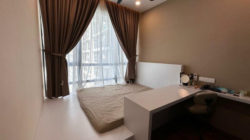 Queens Residences Q1 @ Queens Waterfront untuk Untuk Disewa - RM 5,000 /bulan, Feb 2026 - Bedroom - PropertyGuru.com.my
