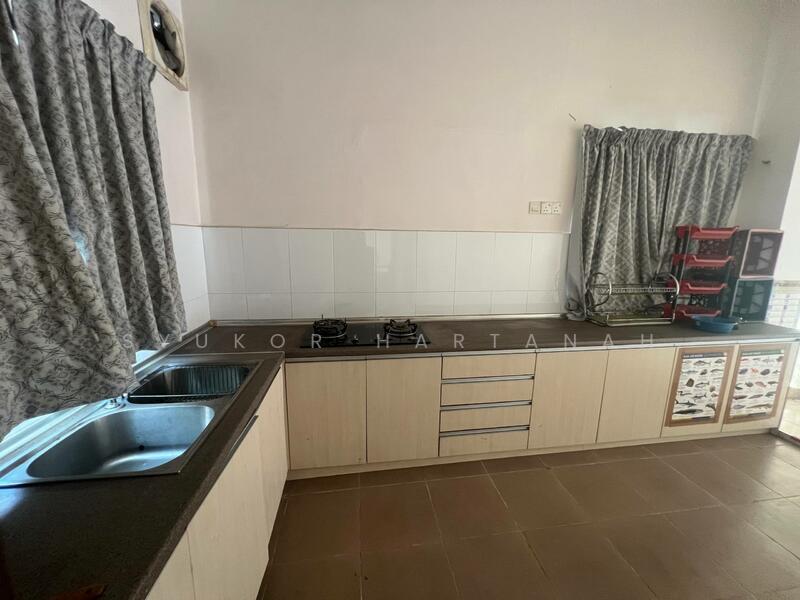 D'Alam Residence 16, Shah Alam untuk Untuk Dijual - RM 790,000, Apr 2026 - Kitchen - PropertyGuru.com.my