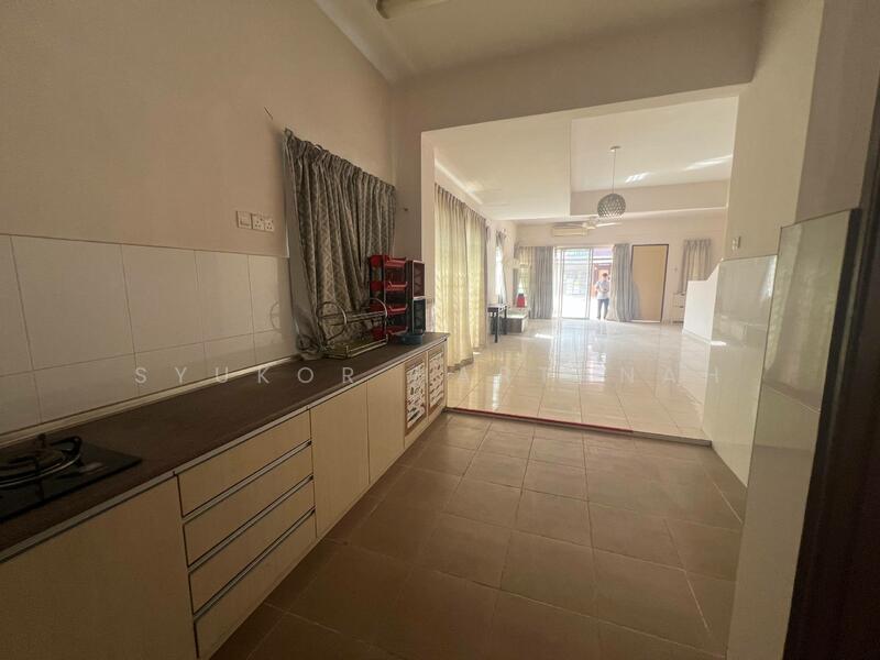 D'Alam Residence 16, Shah Alam untuk Untuk Dijual - RM 790,000, Apr 2026 - Kitchen - PropertyGuru.com.my