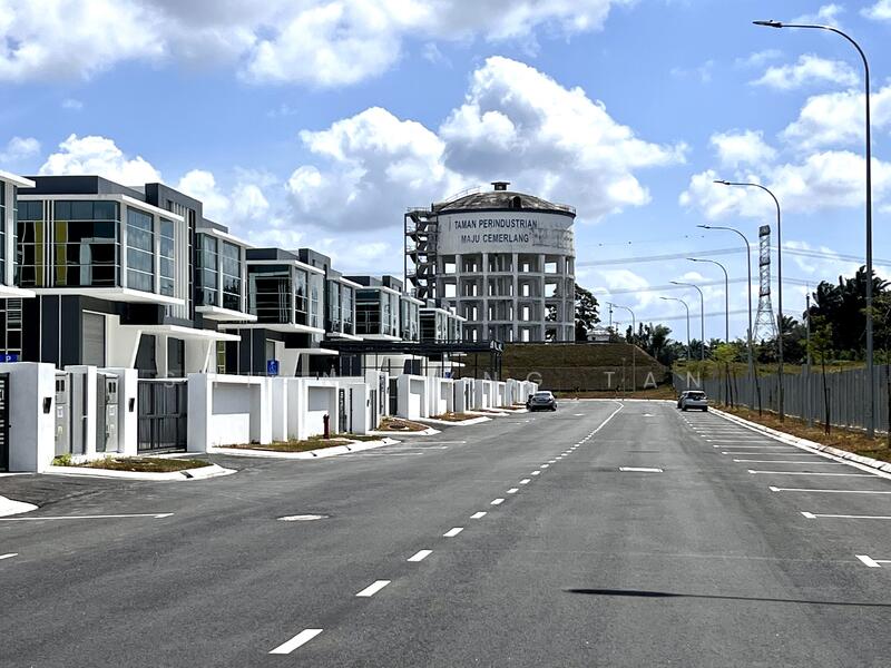 Factory for Rent in Ulu Tiram (Johor) - Shiang Yng Tan - Exterior - PropertyGuru.com.my