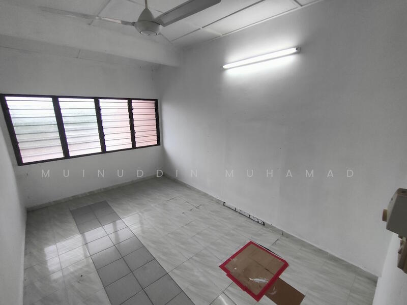 2-storey Terraced House for Sale in Hutan Melintang (Perak) - Muinuddin Muhamad - Interior - PropertyGuru.com.my