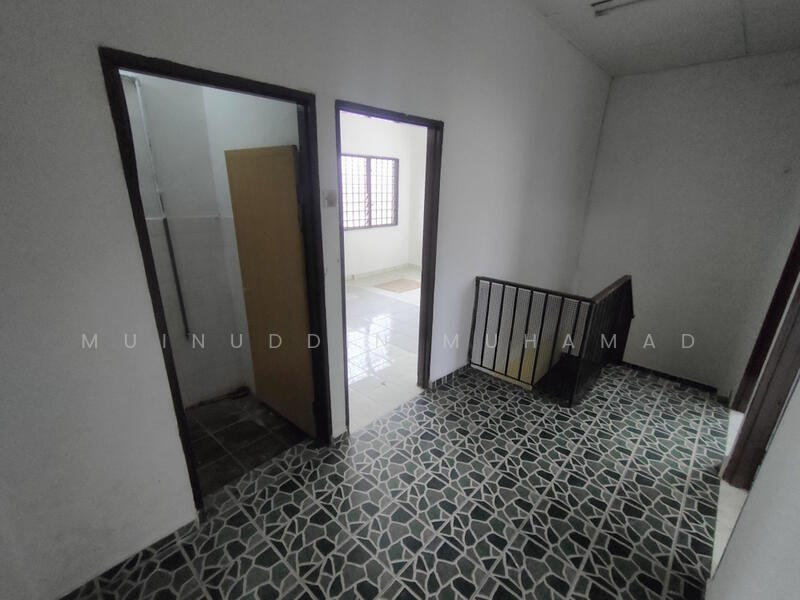 2-storey Terraced House for Sale in Hutan Melintang (Perak) - Muinuddin Muhamad - Interior - PropertyGuru.com.my