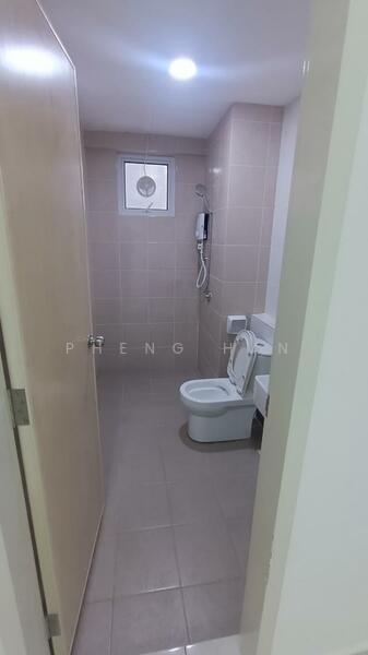 Havana Beach Residences untuk Untuk Disewa - RM 1,350 /bulan, Feb 2026 - Bathroom - PropertyGuru.com.my