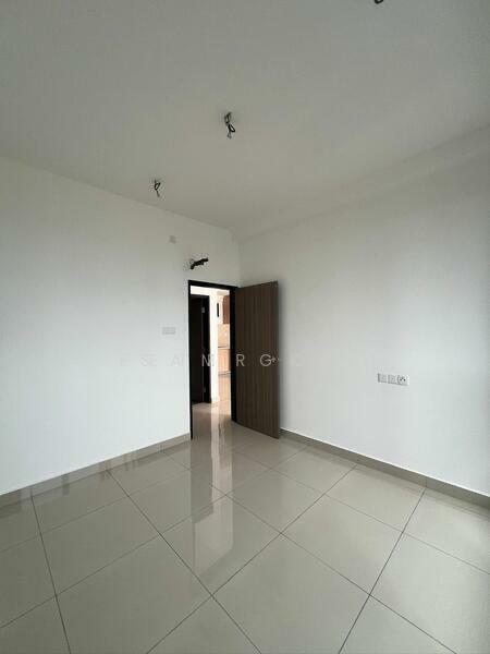 Service Residence for Sale at TRELLIS RESIDENCES - Peter Kek - Interior - PropertyGuru.com.my