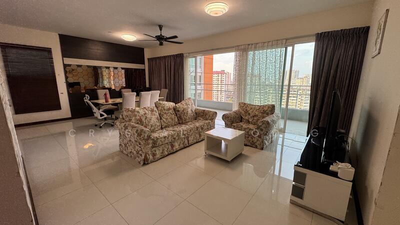 Central Park condominium untuk Untuk Disewa - RM 3,500 /bulan, Feb 2026 - Living Room - PropertyGuru.com.my