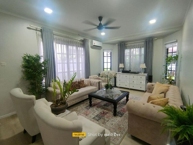 Kayangan Heights untuk Untuk Dijual - RM 2,500,000, Feb 2026 - Living Room - PropertyGuru.com.my