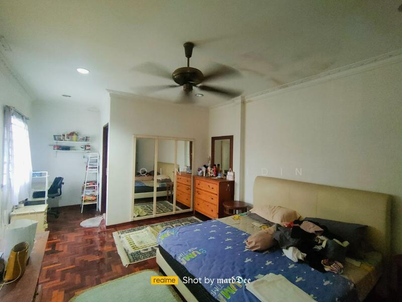 Kayangan Heights untuk Untuk Dijual - RM 2,500,000, Feb 2026 - Bedroom - PropertyGuru.com.my