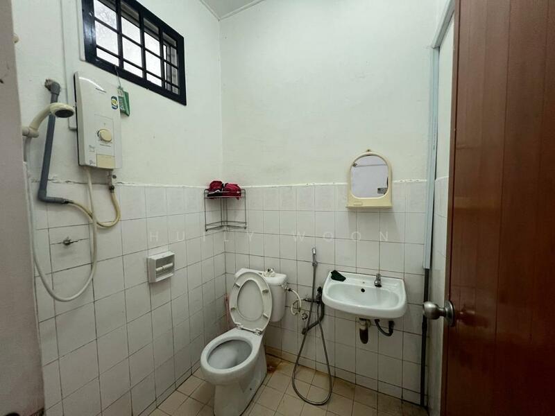 Taman Puteri Wangsa untuk Untuk Disewa - RM 1,500 /bulan, Feb 2026 - Bathroom - PropertyGuru.com.my