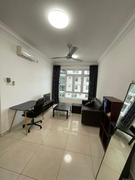 Pangsapuri Tanah Emas (Golden Sands) untuk Untuk Dijual - RM 400,000, Feb 2026 - Living Room - PropertyGuru.com.my