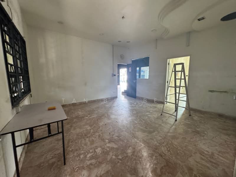 Commercial Bungalow for Rent in Taman Century (Johor Bahru) - Tan Bee Bee - Interior - PropertyGuru.com.my