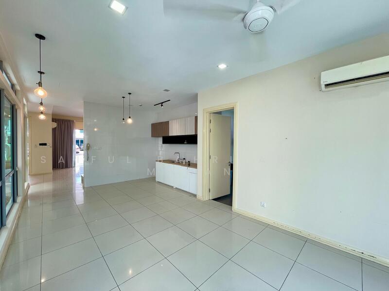 2-storey Terraced House for Sale in Setia Eco Glades (Cyberjaya) - Saiful Bahri Abdul Manan - Living Room - PropertyGuru.com.my