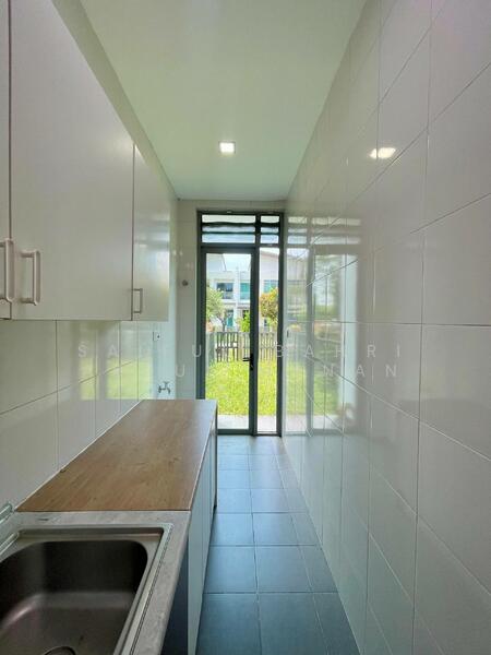 2-storey Terraced House for Sale in Setia Eco Glades (Cyberjaya) - Saiful Bahri Abdul Manan - Kitchen - PropertyGuru.com.my