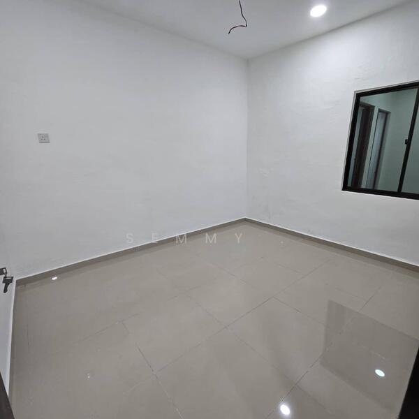 1-storey Terraced House for Sale in Skudai (Johor) - SEMMY . - Interior - PropertyGuru.com.my