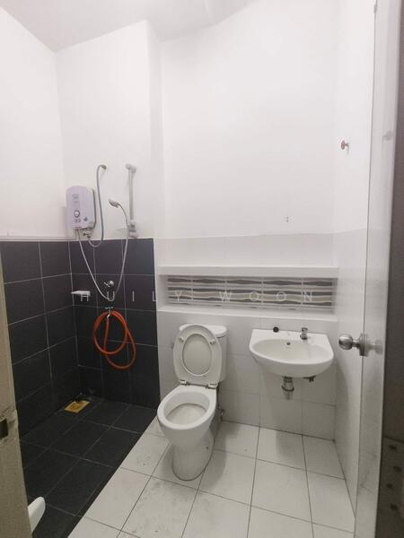 Setia Indah 10 untuk Untuk Dijual - RM 700,000, Apr 2026 - Bathroom - PropertyGuru.com.my
