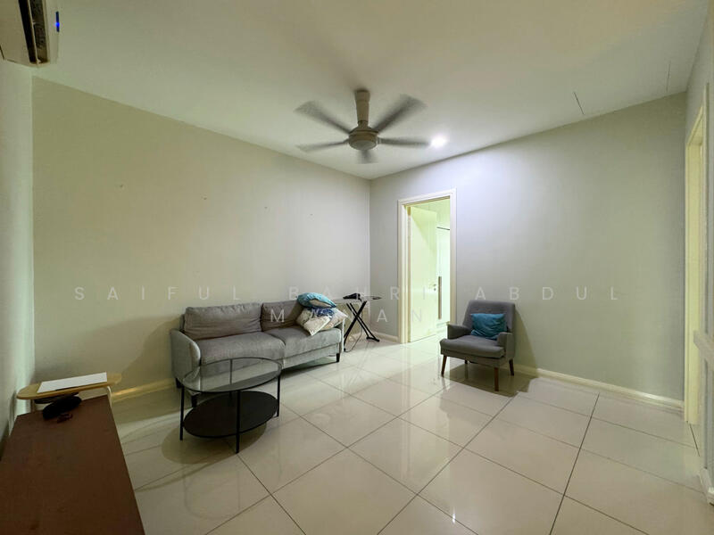 2-storey Terraced House for Sale in Setia Eco Glades (Cyberjaya) - Saiful Bahri Abdul Manan - Living Room - PropertyGuru.com.my