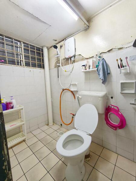 Apartment for Sale at Jasmin Apartment - Asyraf Ismail - Bathroom - PropertyGuru.com.my