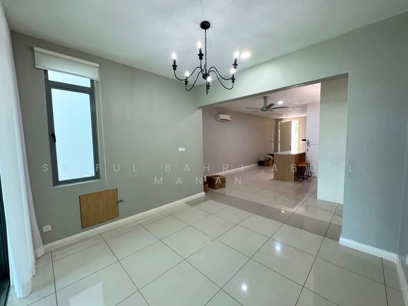 2-storey Terraced House for Sale in Setia Eco Glades (Cyberjaya) - Saiful Bahri Abdul Manan - Living Room - PropertyGuru.com.my