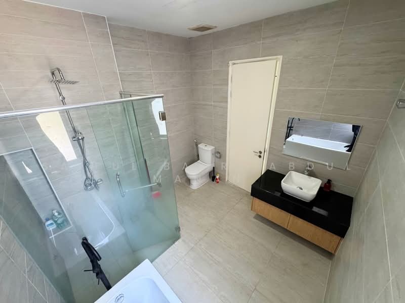 2-storey Terraced House for Sale in Setia Eco Glades (Cyberjaya) - Saiful Bahri Abdul Manan - Bathroom - PropertyGuru.com.my