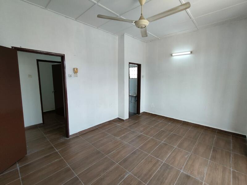 2-storey Terraced House for Sale in (Bukit Sentosa) Seksyen Bs2 (Serendah) - Nicky Lai - Interior - PropertyGuru.com.my