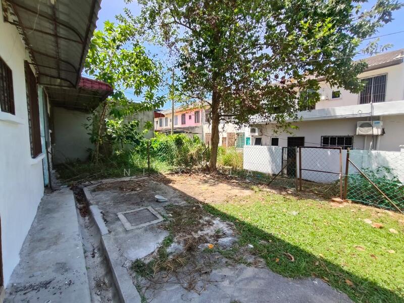 2-storey Terraced House for Sale in (Bukit Sentosa) Seksyen Bs2 (Serendah) - Nicky Lai - Exterior - PropertyGuru.com.my