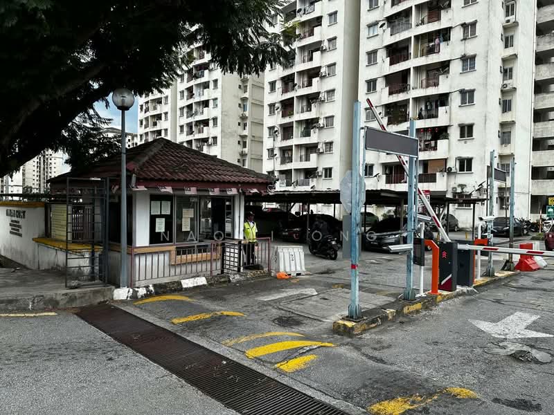 Pandan Court untuk Untuk Dijual - RM 320,000, Apr 2026 - Exterior - PropertyGuru.com.my