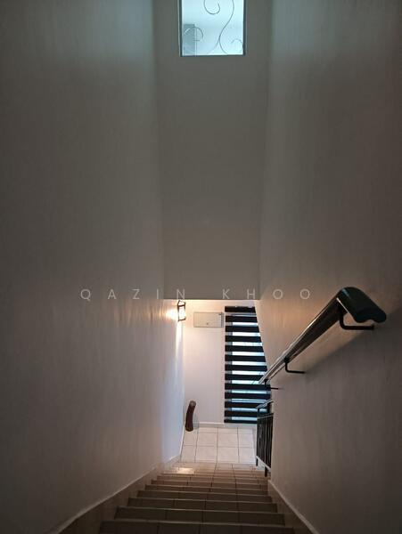 2-storey Terraced House for Rent in Bandar Seri Botani (Simpang Pulai) - Qazin Khoo - Corridor - PropertyGuru.com.my