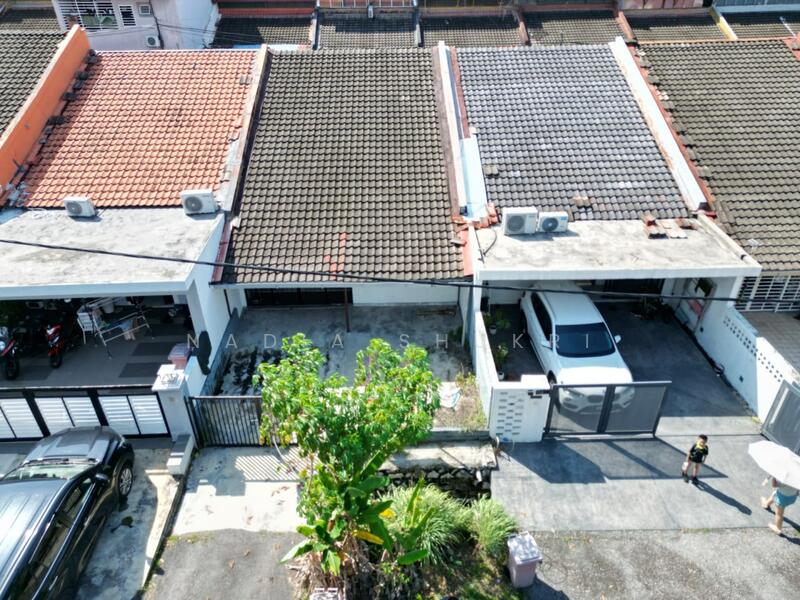 1-storey Terraced House for Sale in Kelana Jaya (Petaling Jaya) - Nadia Shukri - Exterior - PropertyGuru.com.my