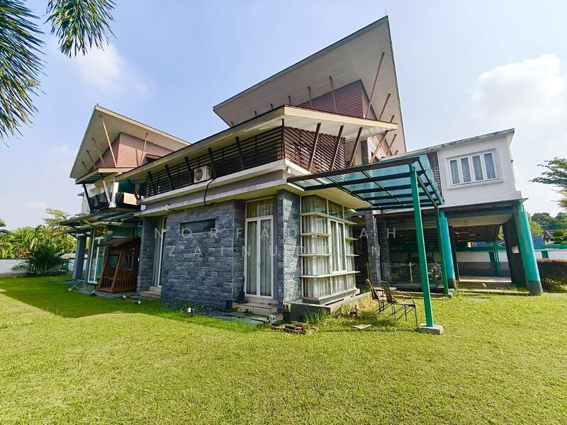 Bungalow for Sale in Bukit Jelutong (Shah Alam) - NORFADILAH ZAINUDDIN - Exterior - PropertyGuru.com.my