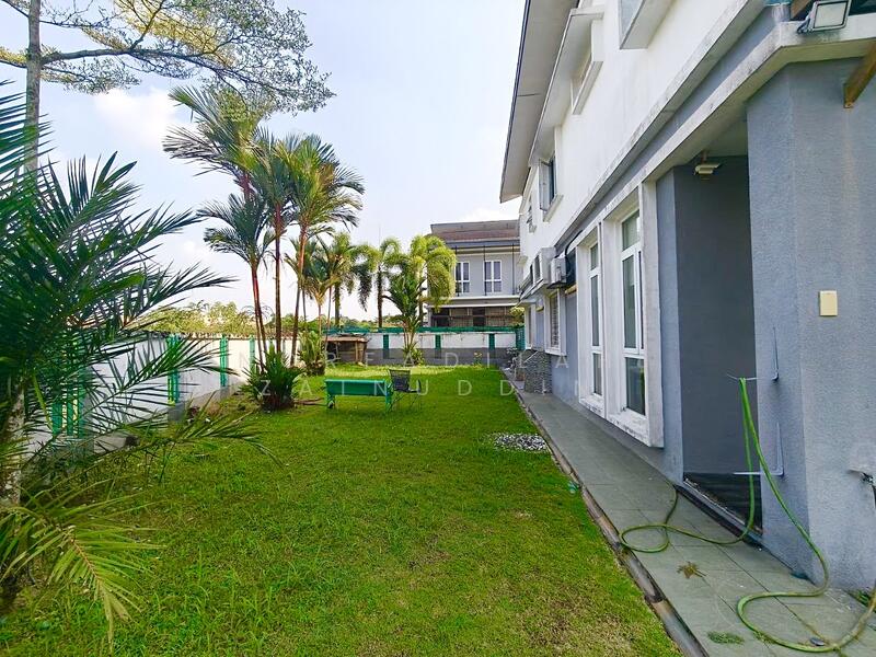 Bungalow for Sale in Bukit Jelutong (Shah Alam) - NORFADILAH ZAINUDDIN - Exterior - PropertyGuru.com.my