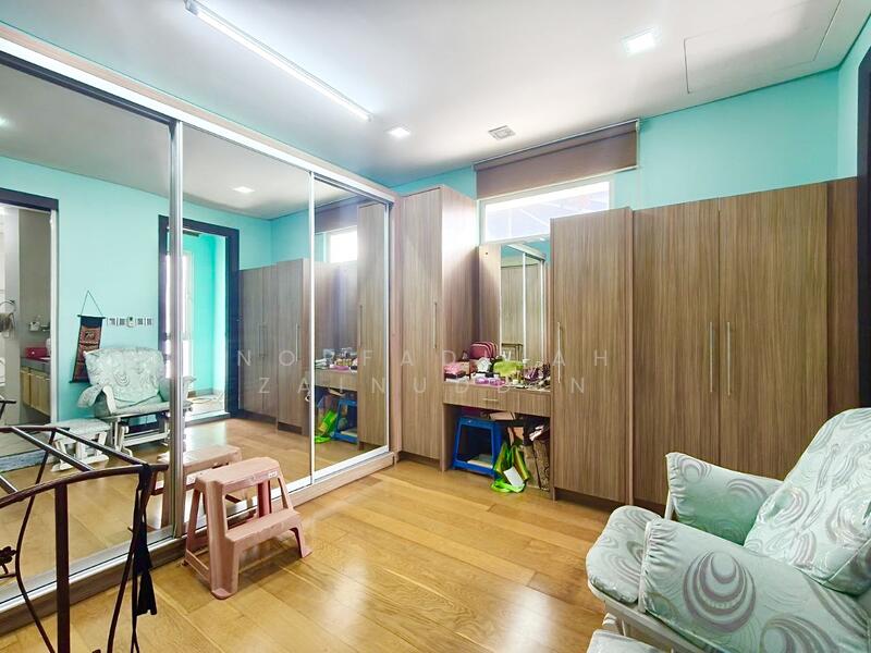 Bungalow for Sale in Bukit Jelutong (Shah Alam) - NORFADILAH ZAINUDDIN - Bedroom - PropertyGuru.com.my