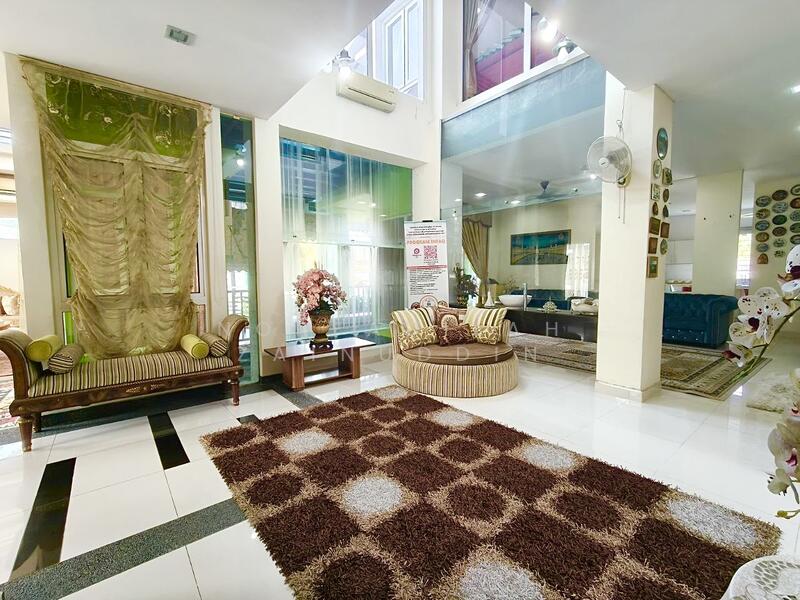 Bungalow for Sale in Bukit Jelutong (Shah Alam) - NORFADILAH ZAINUDDIN - Living Room - PropertyGuru.com.my