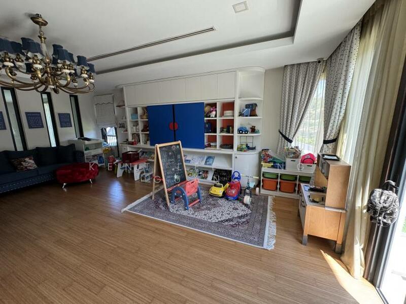 Bungalow for Sale in Bukit Jelutong (Shah Alam) - Kent Lee Jing Guang - Living Room - PropertyGuru.com.my