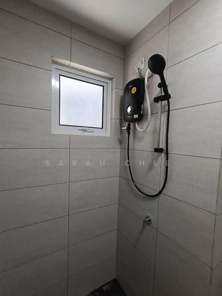 Kediaman Servis untuk Disewa di Residensi Rimbun @ Canopy Hills - Sarah Chee - Bathroom - PropertyGuru.com.my